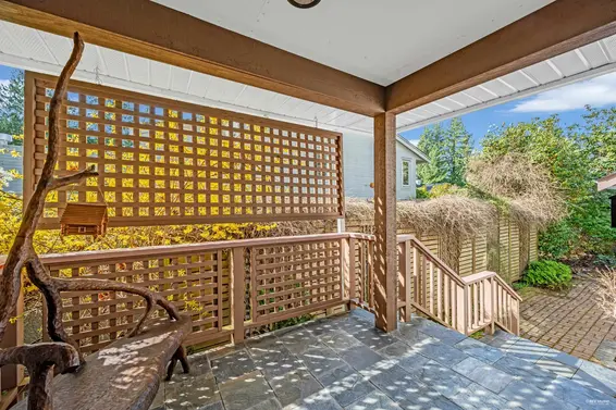 1006 Sinclair Street, West Vancouver For Sale - image 7