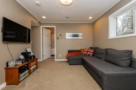 328 East 16th Street, North Vancouver For Sale - image 14