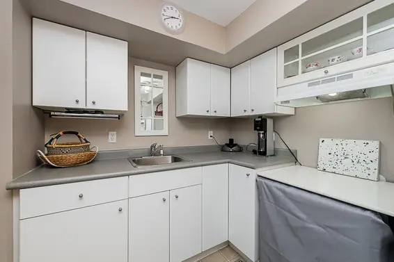 328 East 16th Street, North Vancouver For Sale - image 16