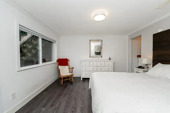 328 East 16th Street, North Vancouver For Sale - image 18
