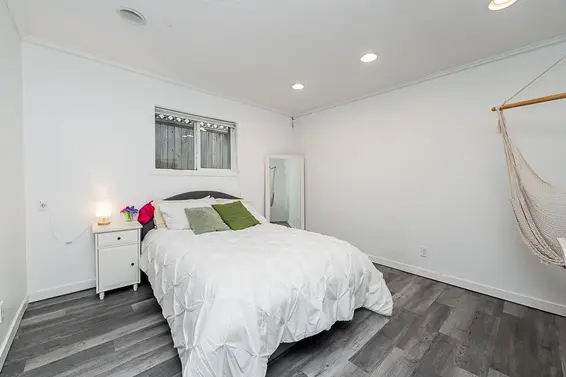 328 East 16th Street, North Vancouver For Sale - image 19