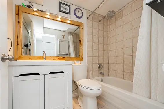 328 East 16th Street, North Vancouver For Sale - image 22