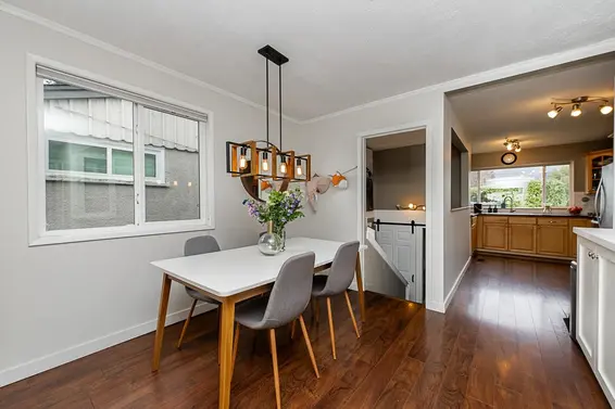 328 East 16th Street, North Vancouver For Sale - image 5