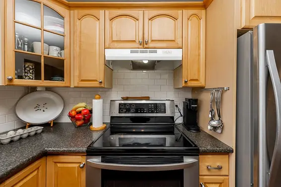 328 East 16th Street, North Vancouver For Sale - image 8