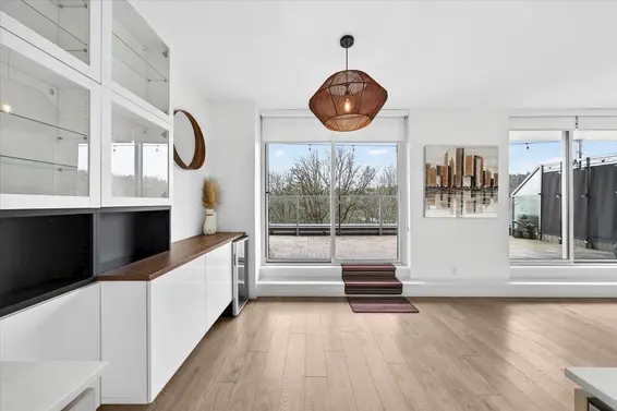 610 680 Seylynn Crescent, North Vancouver For Sale - image 11