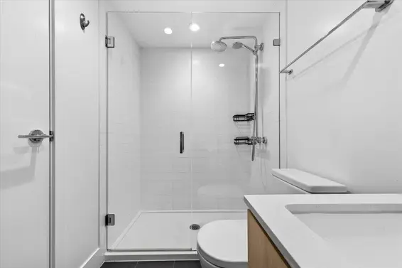 610 680 Seylynn Crescent, North Vancouver For Sale - image 34