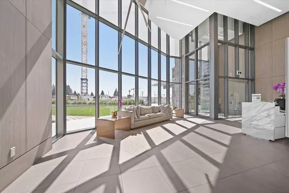 610 680 Seylynn Crescent, North Vancouver For Sale - image 36