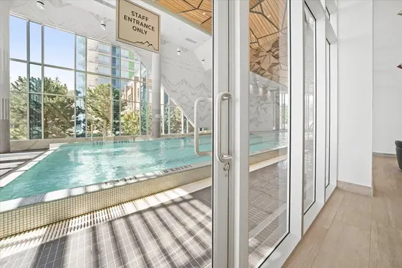 610 680 Seylynn Crescent, North Vancouver For Sale - image 37