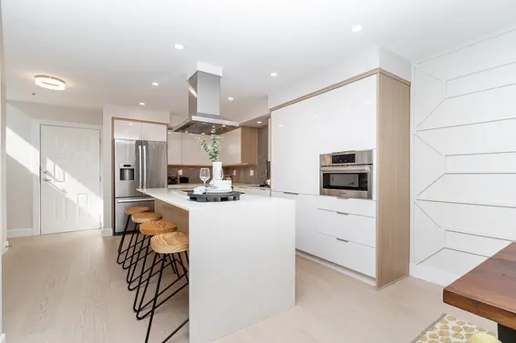 103 345 Lonsdale Avenue, North Vancouver