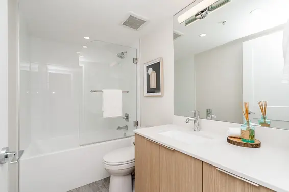 103 345 Lonsdale Avenue, North Vancouver For Sale - image 23