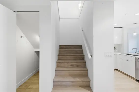 605 719 West 3rd Street, North Vancouver For Sale - image 17