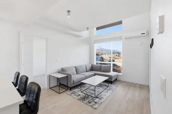 605 719 West 3rd Street, North Vancouver For Sale - image 3