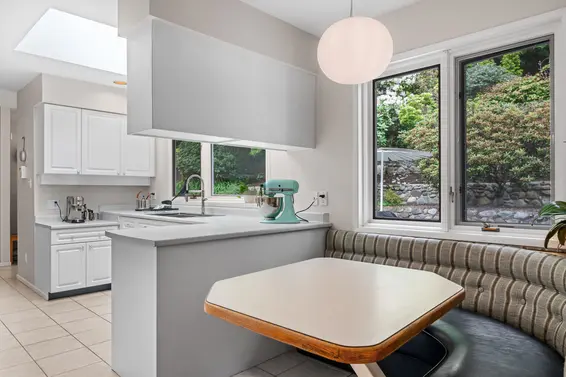 1641 Appin Road, North Vancouver For Sale - image 7