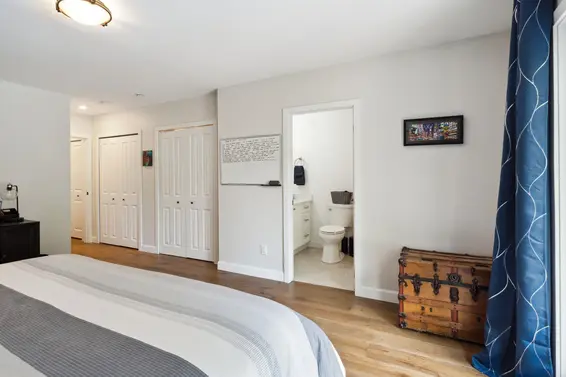 3061 Bewicke Avenue, North Vancouver For Sale - image 18