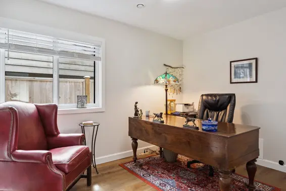 3061 Bewicke Avenue, North Vancouver For Sale - image 31