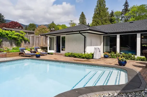 3061 Bewicke Avenue, North Vancouver For Sale - image 37