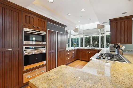 2406 Bellevue Avenue, West Vancouver For Sale - image 14