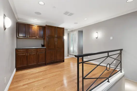 2406 Bellevue Avenue, West Vancouver For Sale - image 29