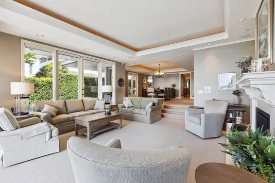 2406 Bellevue Avenue, West Vancouver For Sale - image 9