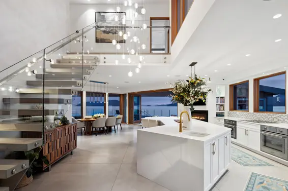 15 Brunswick Beach Road, Lions Bay For Sale - image 12