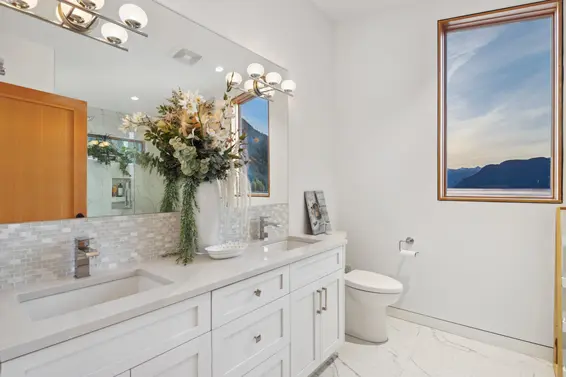 15 Brunswick Beach Road, Lions Bay For Sale - image 23