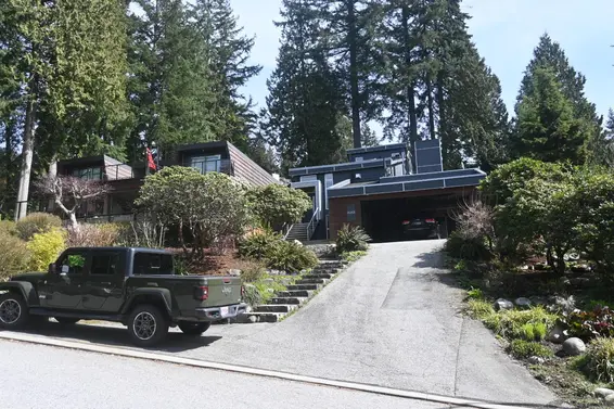 4062 Norwood Avenue, North Vancouver For Sale - image 39