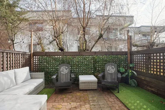 102 1535 Chesterfield Avenue, North Vancouver For Sale - image 22