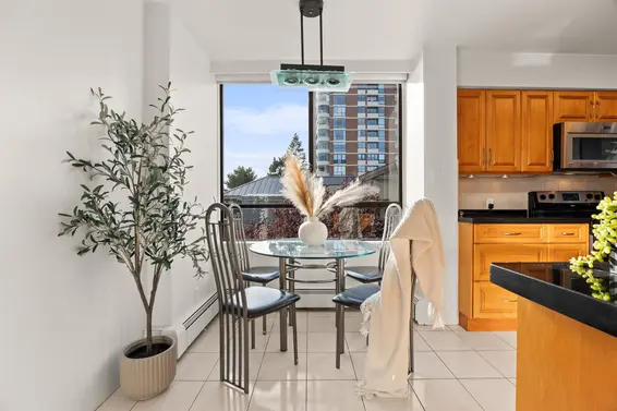 401 1930 Bellevue Avenue, West Vancouver For Sale - image 25