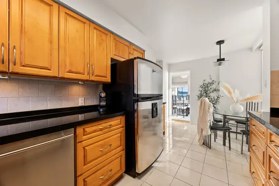 401 1930 Bellevue Avenue, West Vancouver For Sale - image 27
