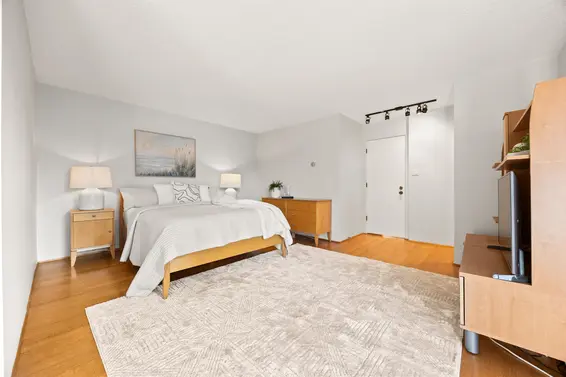 401 1930 Bellevue Avenue, West Vancouver For Sale - image 30