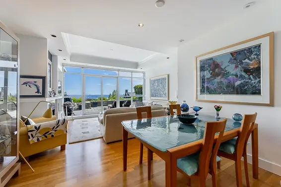 103 2210 Chippendale Road, West Vancouver
