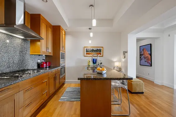 103 2210 Chippendale Road, West Vancouver For Sale - image 6
