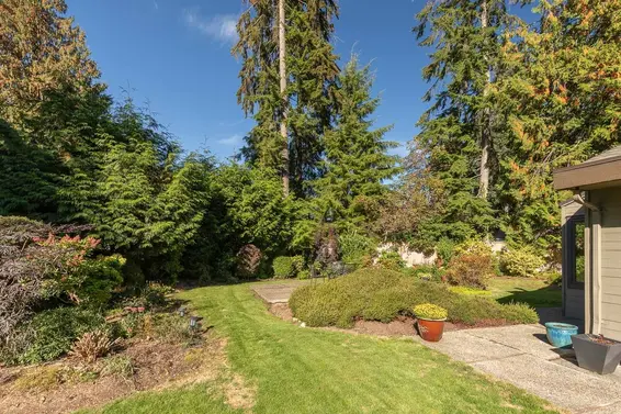4132 Virginia Crescent, North Vancouver For Sale - image 36