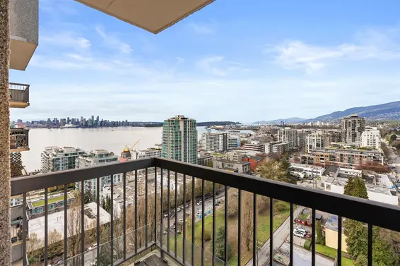 1803 145 St. George'S Avenue, North Vancouver For Sale - image 21