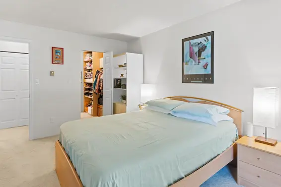 411 1000 Bowron Court, North Vancouver For Sale - image 13