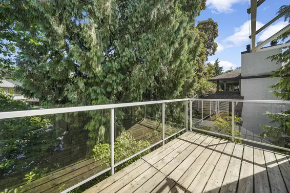 302 827 West 16 Street, North Vancouver For Sale - image 19