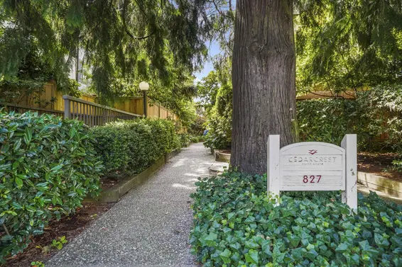 302 827 West 16 Street, North Vancouver For Sale - image 2