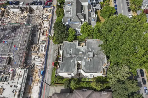 302 827 West 16 Street, North Vancouver For Sale - image 23