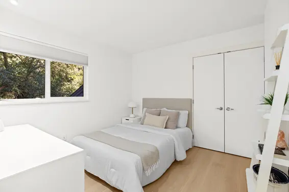 5540 Marine Drive, West Vancouver For Sale - image 16