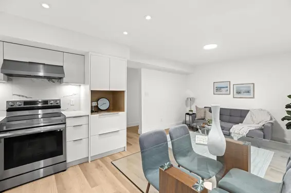 5540 Marine Drive, West Vancouver For Sale - image 26