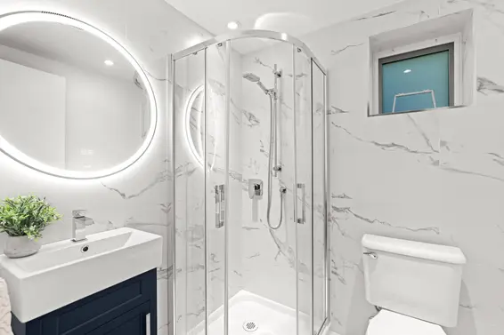 5540 Marine Drive, West Vancouver For Sale - image 27