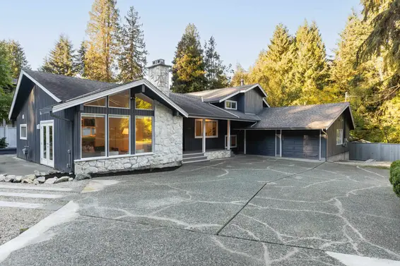 5540 Marine Drive, West Vancouver For Sale - image 29