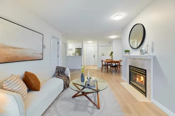 313 855 West 16th Street, North Vancouver For Sale - image 1