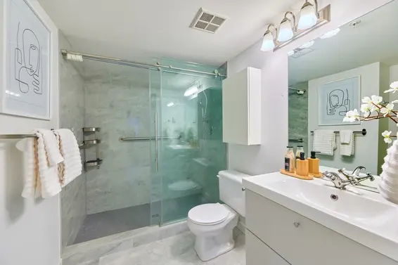 313 855 West 16th Street, North Vancouver For Sale - image 14