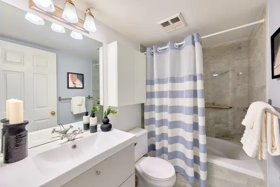 313 855 West 16th Street, North Vancouver For Sale - image 18