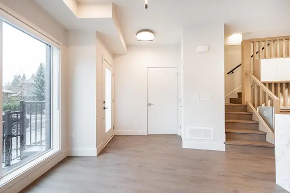 3161 Canfield Crescent, North Vancouver For Sale - image 4