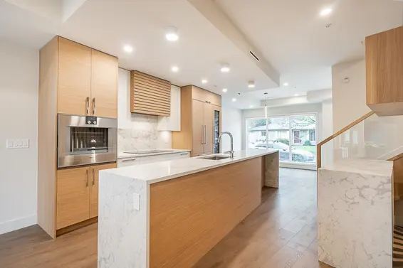 3161 Canfield Crescent, North Vancouver For Sale - image 8