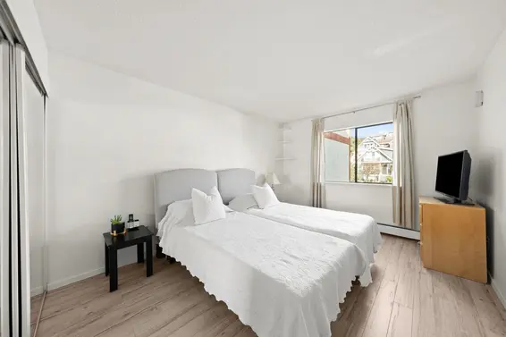 203 131 West 4th Street, North Vancouver For Sale - image 3