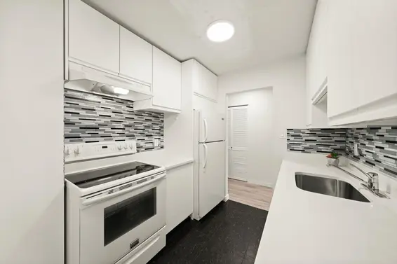 203 131 West 4th Street, North Vancouver For Sale - image 6