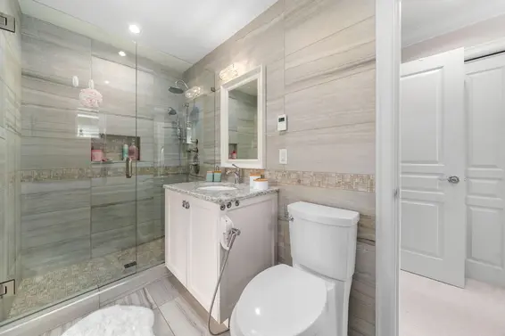 1259 West Keith Road, North Vancouver For Sale - image 28